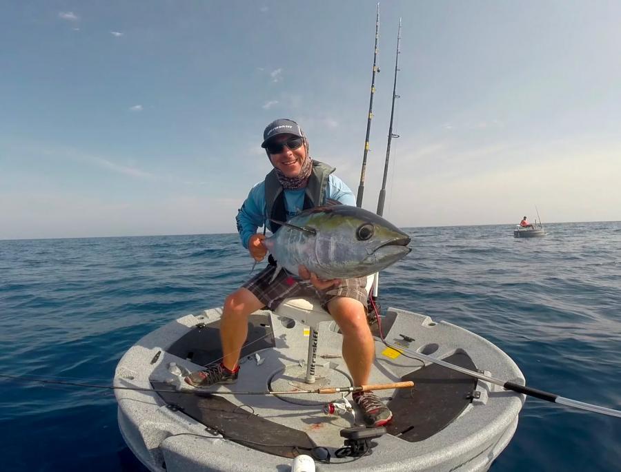 Ultraskiff 360 - Circular personal boat for fishing or hunting by yourself - 1 person boat