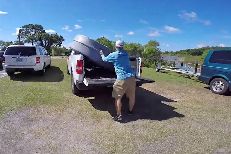 Ultraskiff 360 - Circular personal boat for fishing or hunting by yourself - 1 person boat