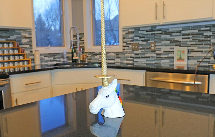 Unicorn Paper Towel Holder - Unicorn Toilet Paper Holder