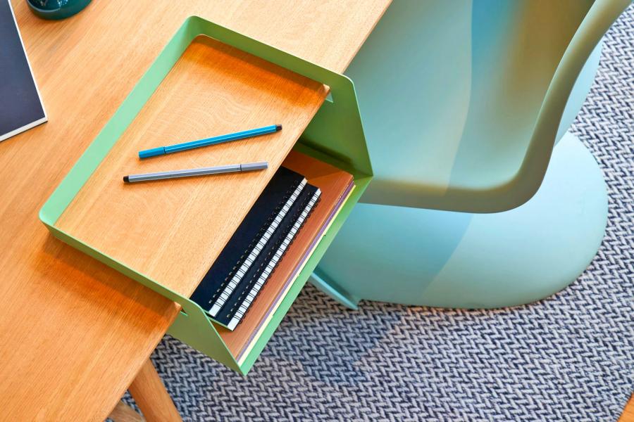 Unique Hanging Desk Storage Compartment