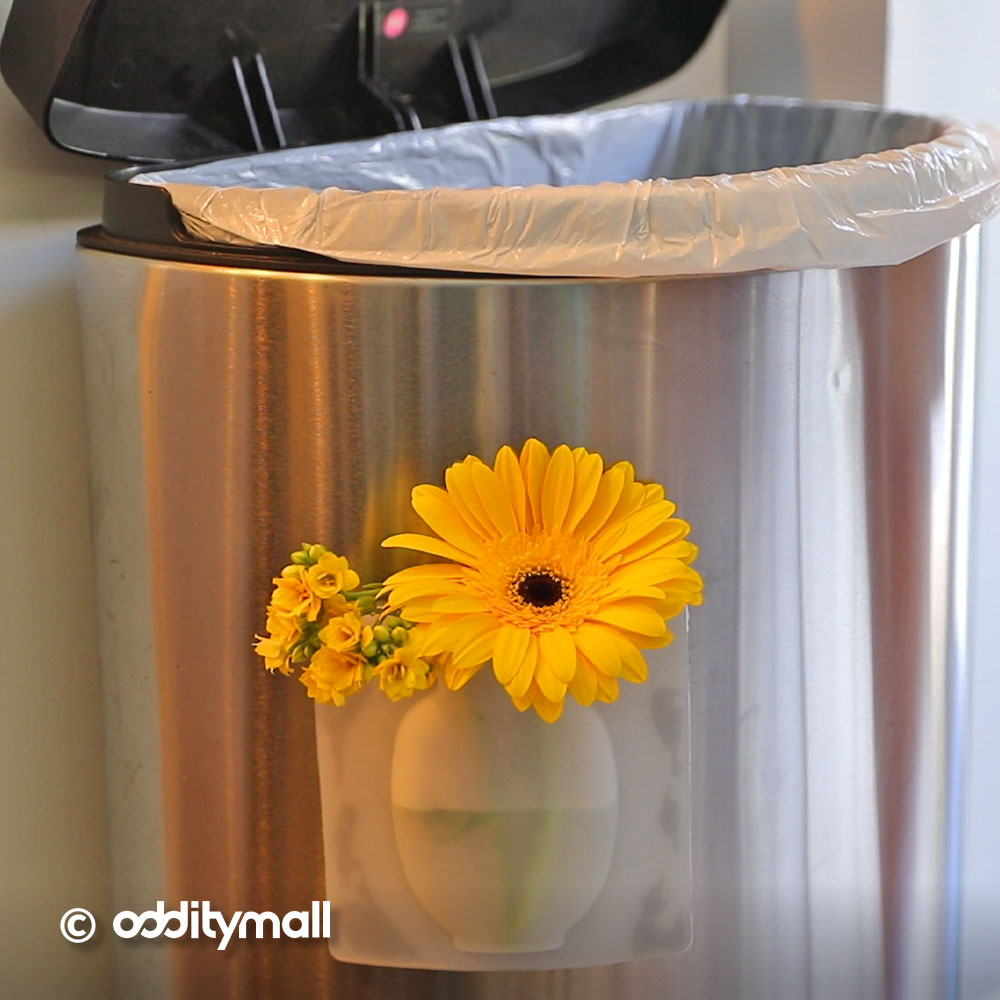Silicone Vase - Magic silicone flower vase lets you put flowers or plants anywhere