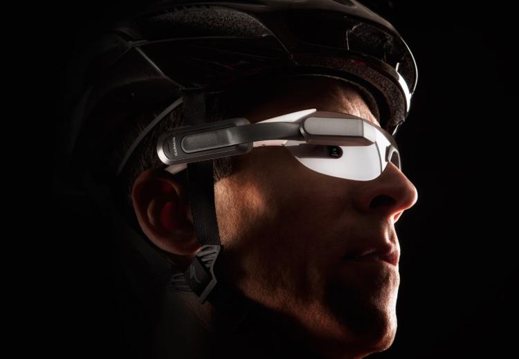 Garmin Varia Vision - In-sight bicycling stats gadget - Heads up display (hud) for bicycling