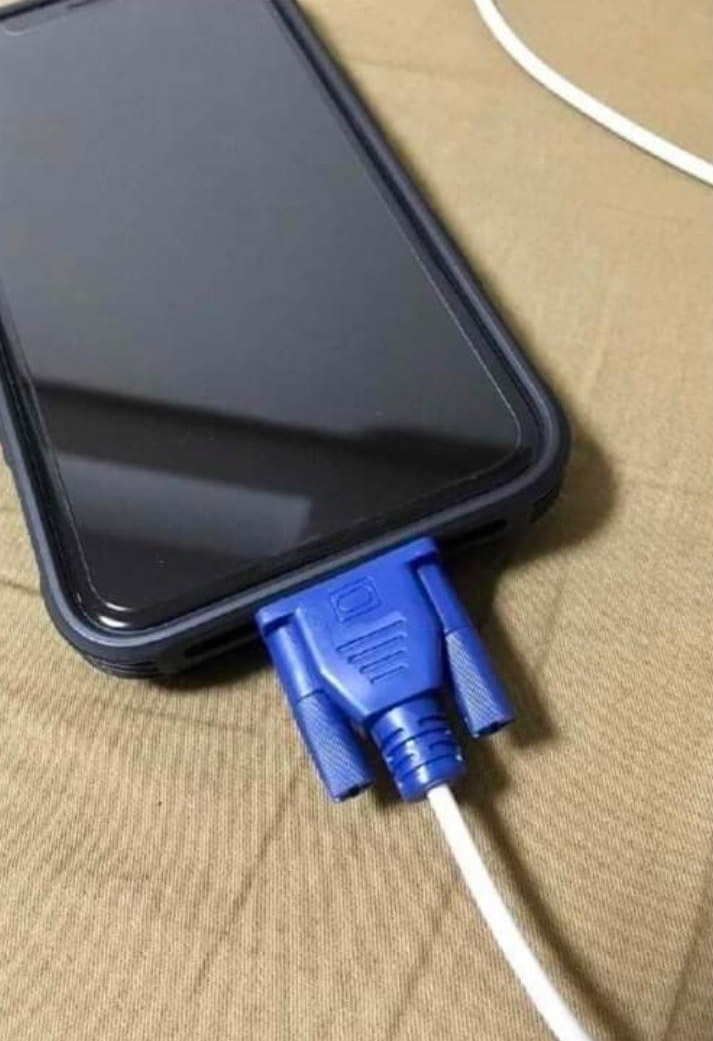 Nostalgic VGA Cord Prank Phone Charger Cable