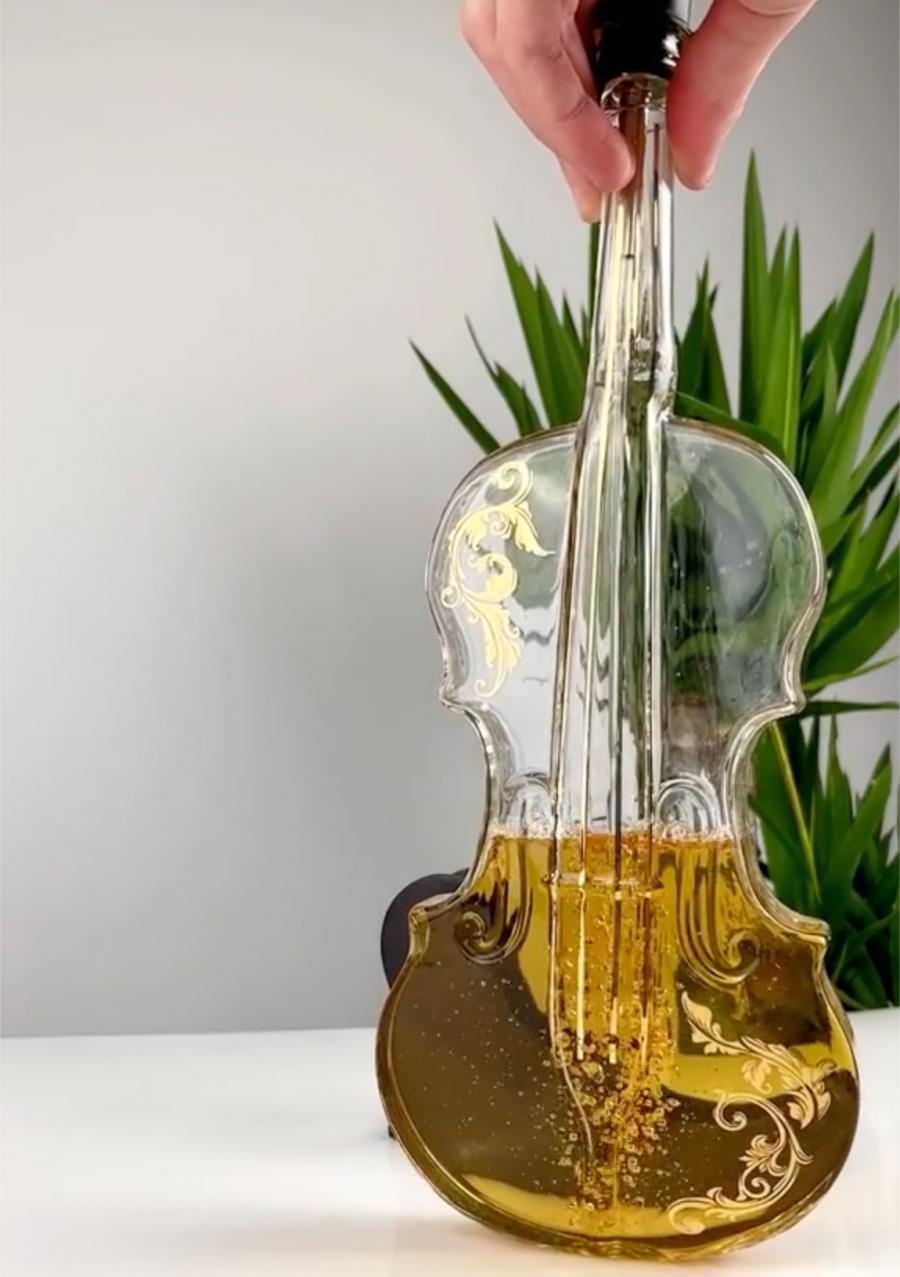 Violin Decanter
