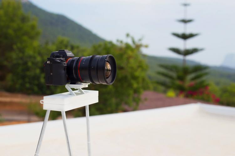Vixari Tripod - Most portable camera tripod in the world - Tiny travel tripod