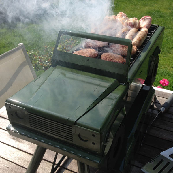 Land Rover Barbecue Grill - Land Rover Truck Metal BBQ