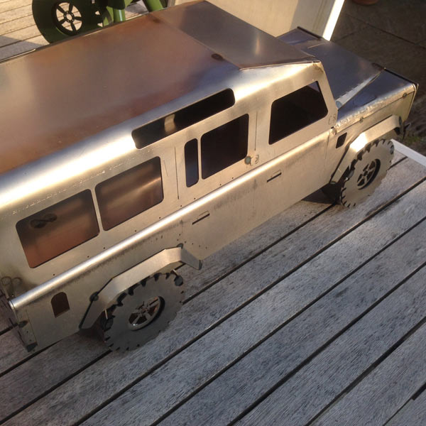 Land Rover Barbecue Grill - Land Rover Truck Metal BBQ