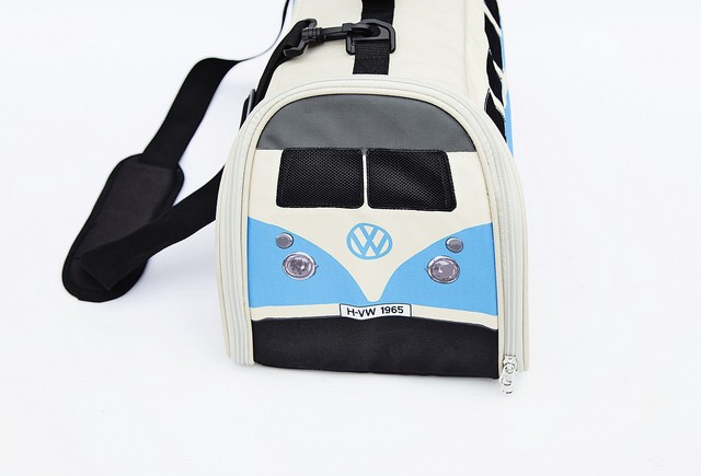 Volkswagen Van Pet Carrier - VW hippy van cat and dog carrier