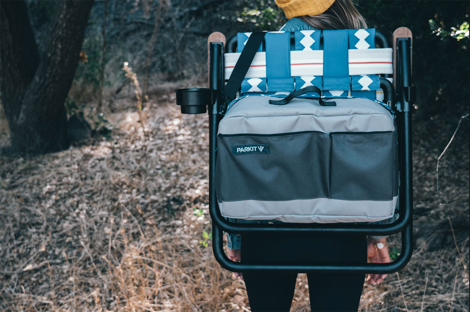 Parkit Voyager Is a 3-in-1 Lawn Chair, Cooler, And Backpack - Adventure folding lawn chair