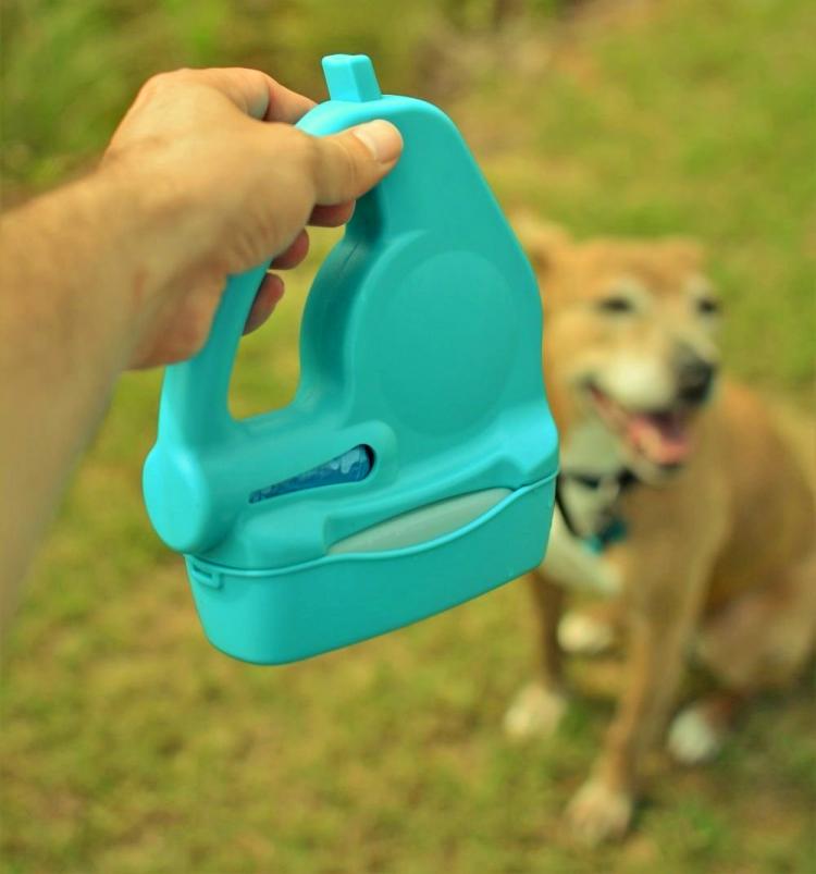 WalkWhiz Multi-Leash: Retractable Dog Leash With Integrated Waste Bag Holder and Water Bowl