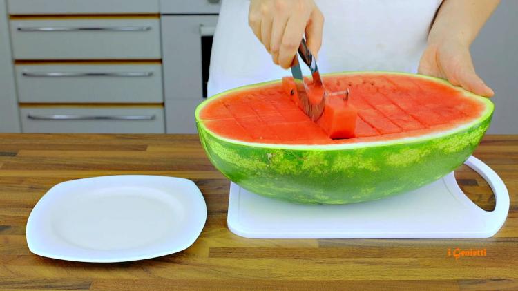 Watermelon Corer And Server - iGenietti Watermelon Slicer/server