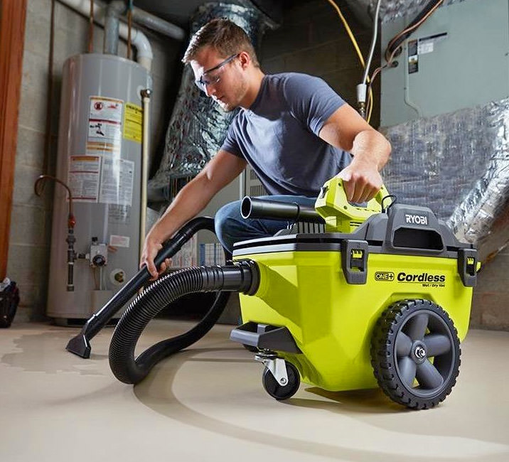 Coolest Gadgets You Need In Your Garage For 2020 - Best garage gadgets