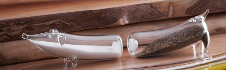 Dachsund - Weiner Dog Shaped Salt and Pepper Shakers