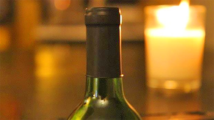 Wine Condoms - Rubber latex condom for wine bottles