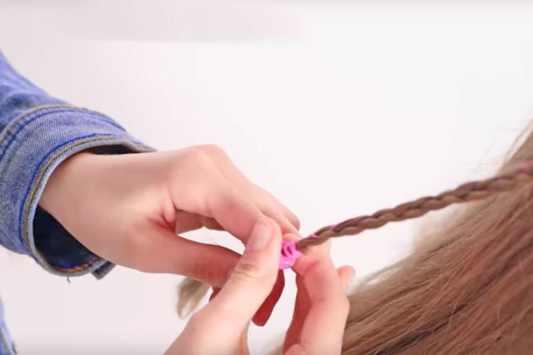 Hair Braider