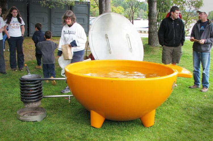 Wood Burning Hot Tub (Dutch Tub)