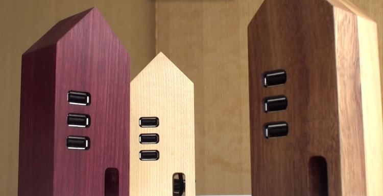 Wooden House USB Hub