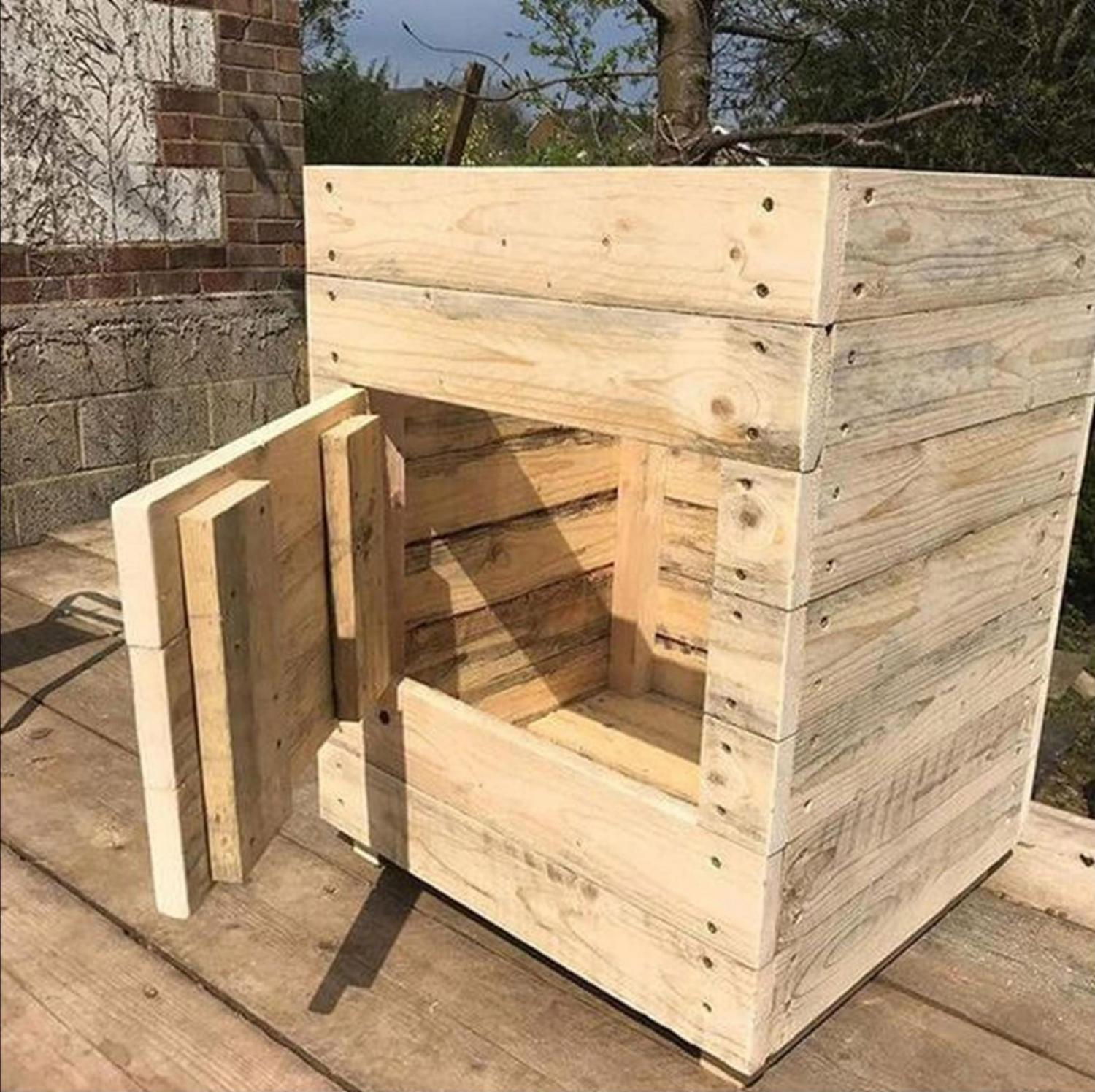 Wooden Potato Planter With a Door - DIY Wooden potato planter plans