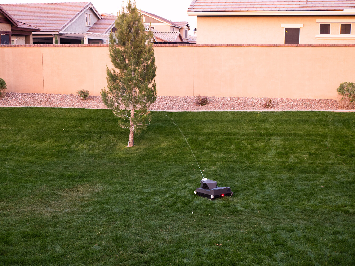 Yardroid Robot lawn mower, leaf blower, fertilizer, weed sprayer