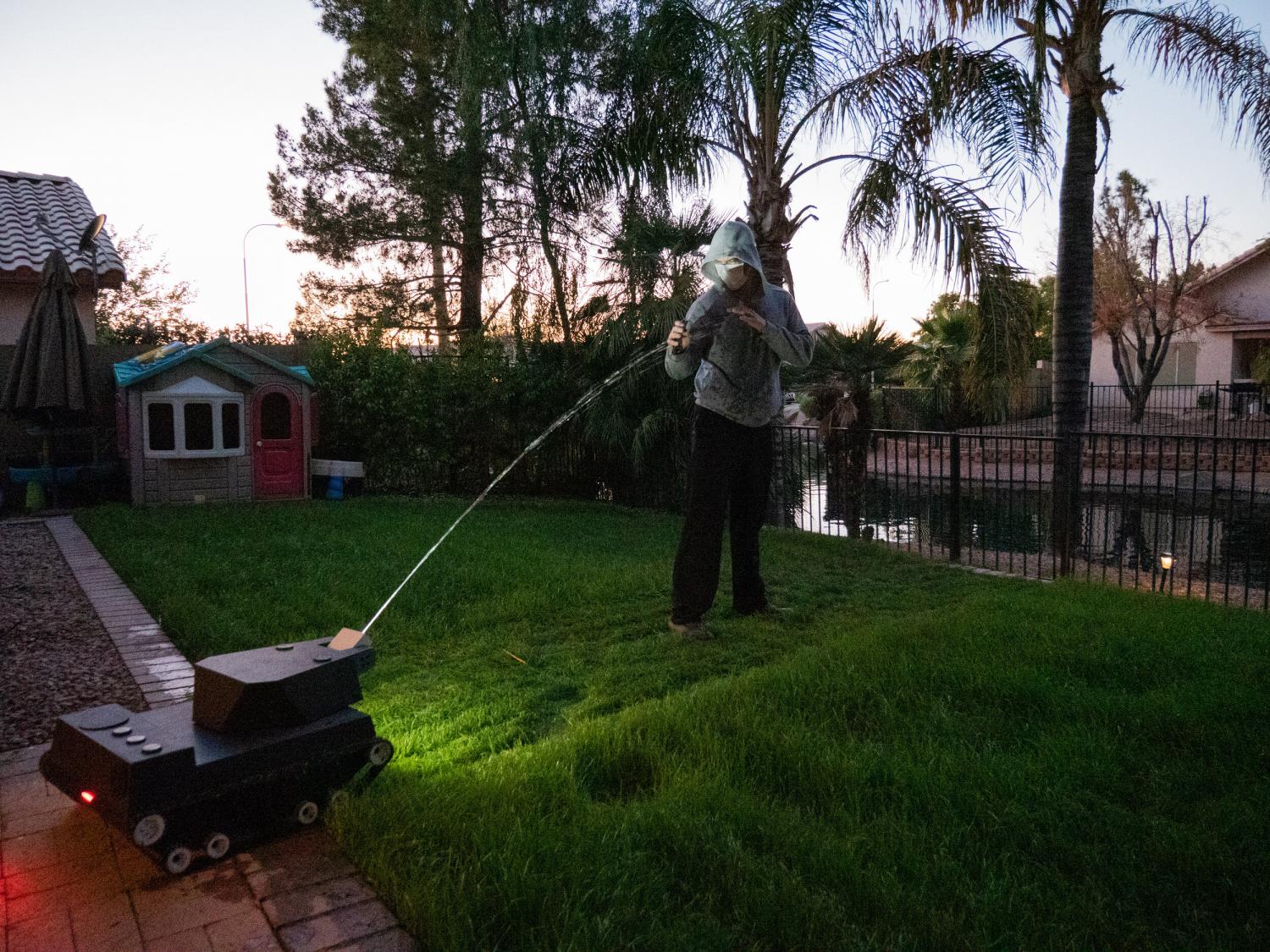 Yardroid Robot lawn mower, leaf blower, fertilizer, weed sprayer