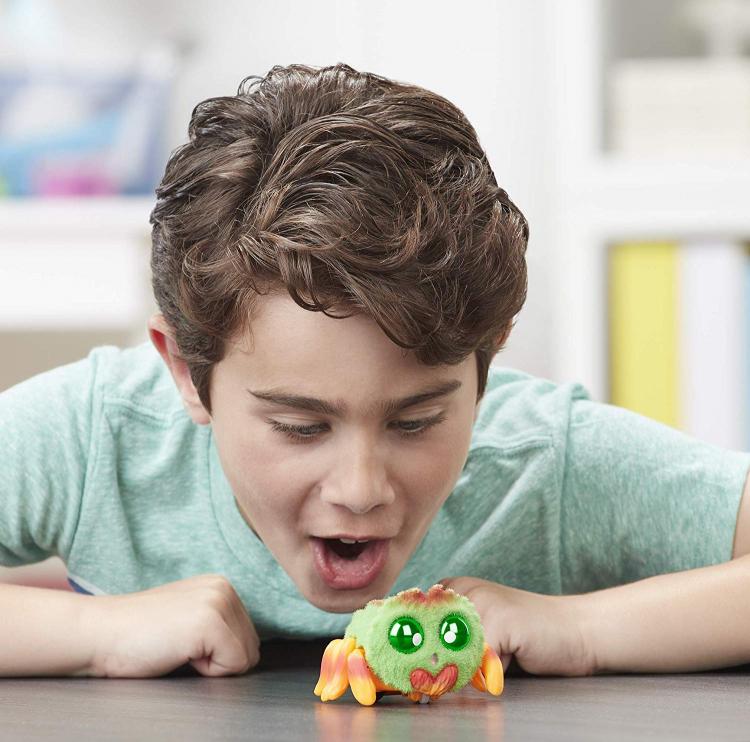 Yellies: Voice Activated Spider Pet