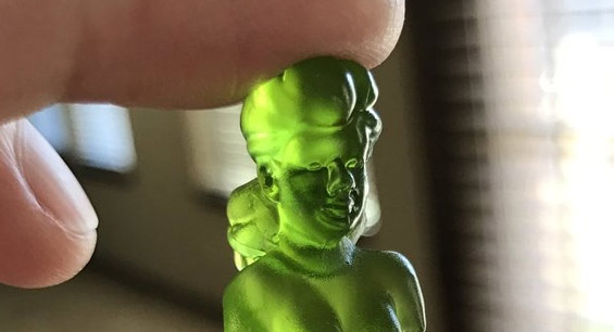 Make Your Own Venus De Milo Gummy From The Simpsons - DIY venus de milo gummi