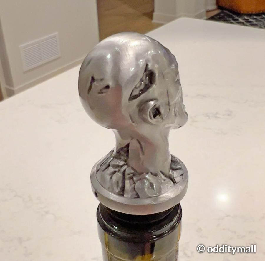 Zombie Head Wine Pourer