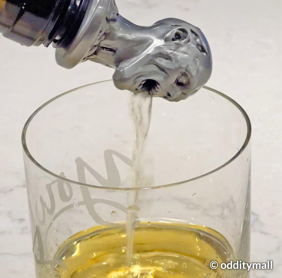 Zombie Head Wine Pourer