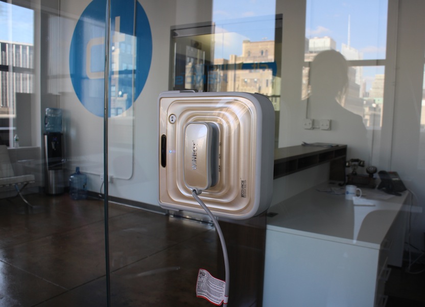 Winbot Window Cleaning Robot - Robotic Window Cleaner Roomba Vacuum